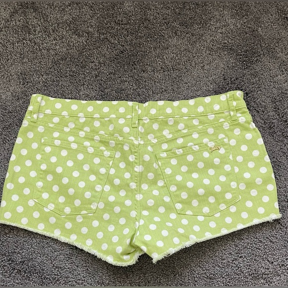 Juicy Couture Size 29 Lime Green Polka Dot Frayed Hem Shorts - Picture 8 of 9